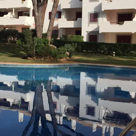 Solar Do Golfe Apartment